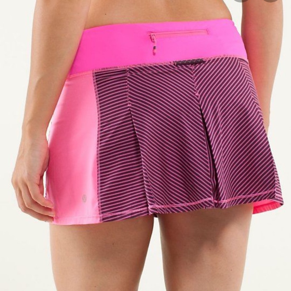 Lululemon skirt size 8